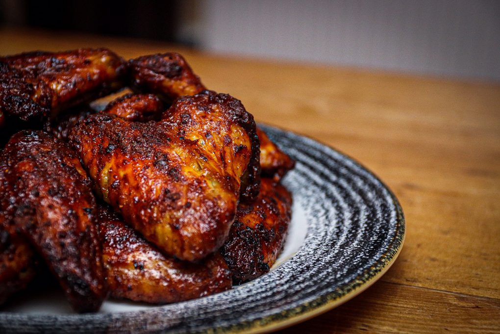Einfache Chicken Wings – Westwood BBQ
